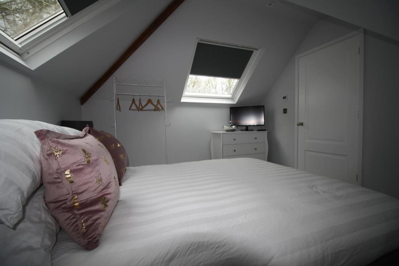 Ryefield Cottage - Luxurious Self-Catered Holiday Cottage With A Log Burner Chichester Eksteriør bilde